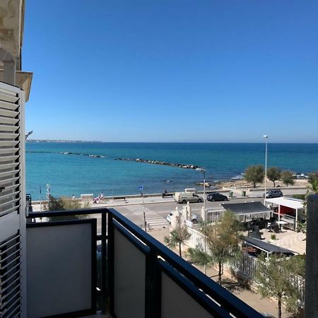Skandivi Apartment Bari Exterior photo